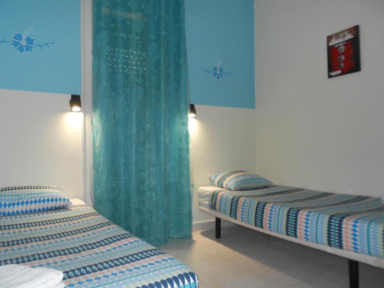 Hostel Crescent *